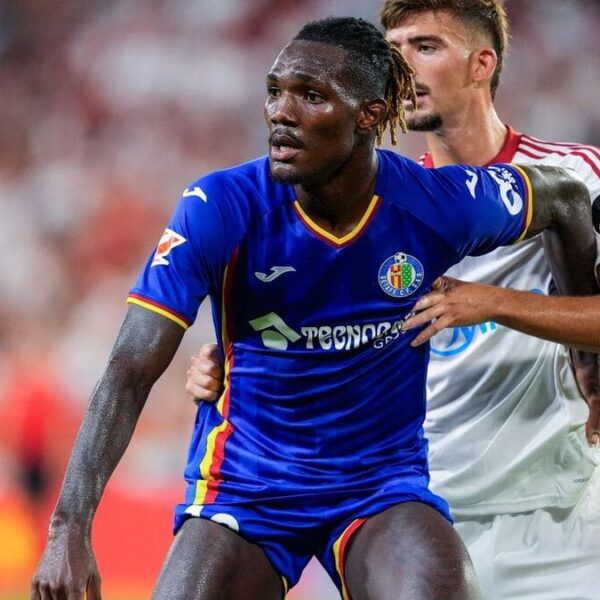 Christantus Uche se marcha a la Premier