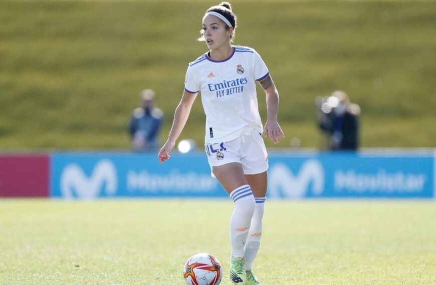 Claudia Zornoza se retira del fútbol femenino