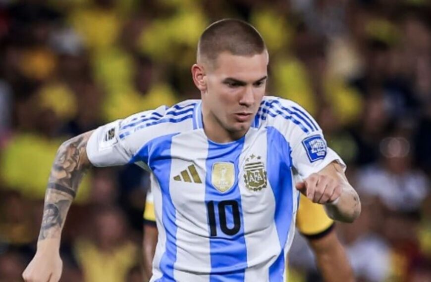 Franco Mastantuono vestió la '10' ante Ecuador