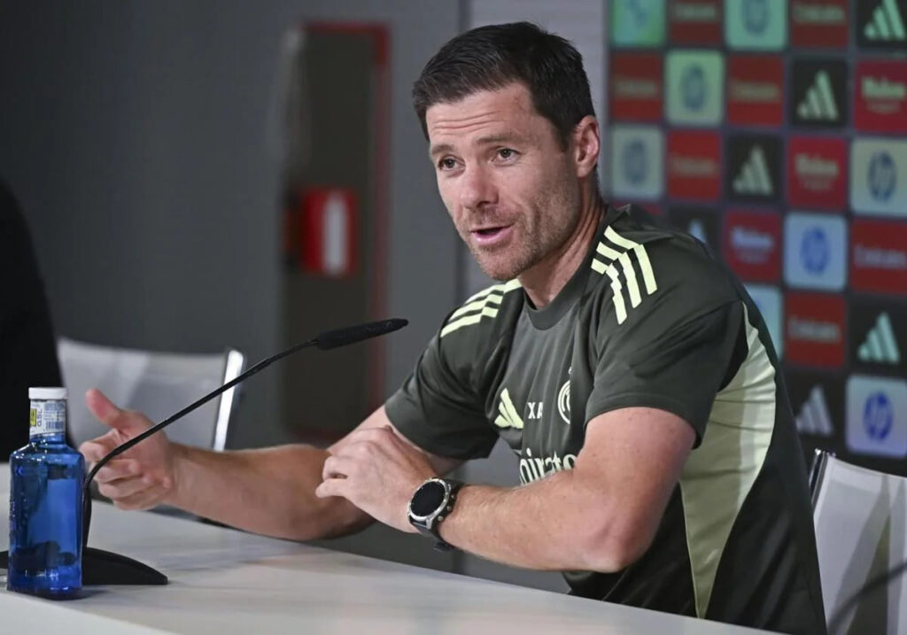 Rueda de prensa post partido Xabi Alonso