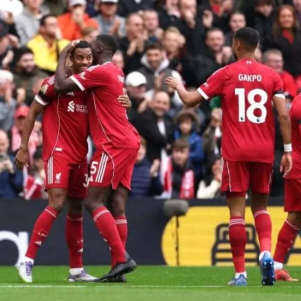 Arne Slot: “El Liverpool debe evolucionar” tras el derbi de Merseyside