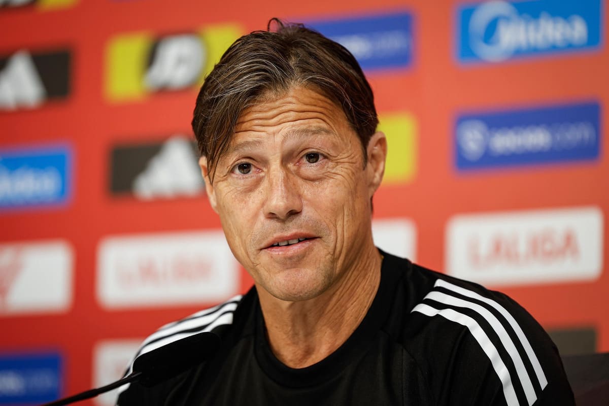 Matías Almeyda, ante los medios de comunicación