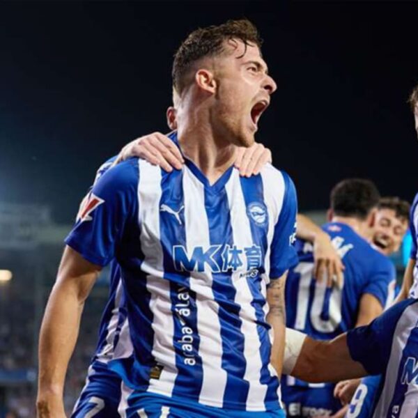 Toni Martínez, el jugador que más duelos aéreos ha ganado en Europa