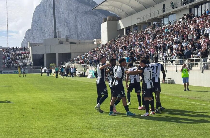 RB Linense 2-0 CD Pozoblanco: Victoria inolvidable ante el líder