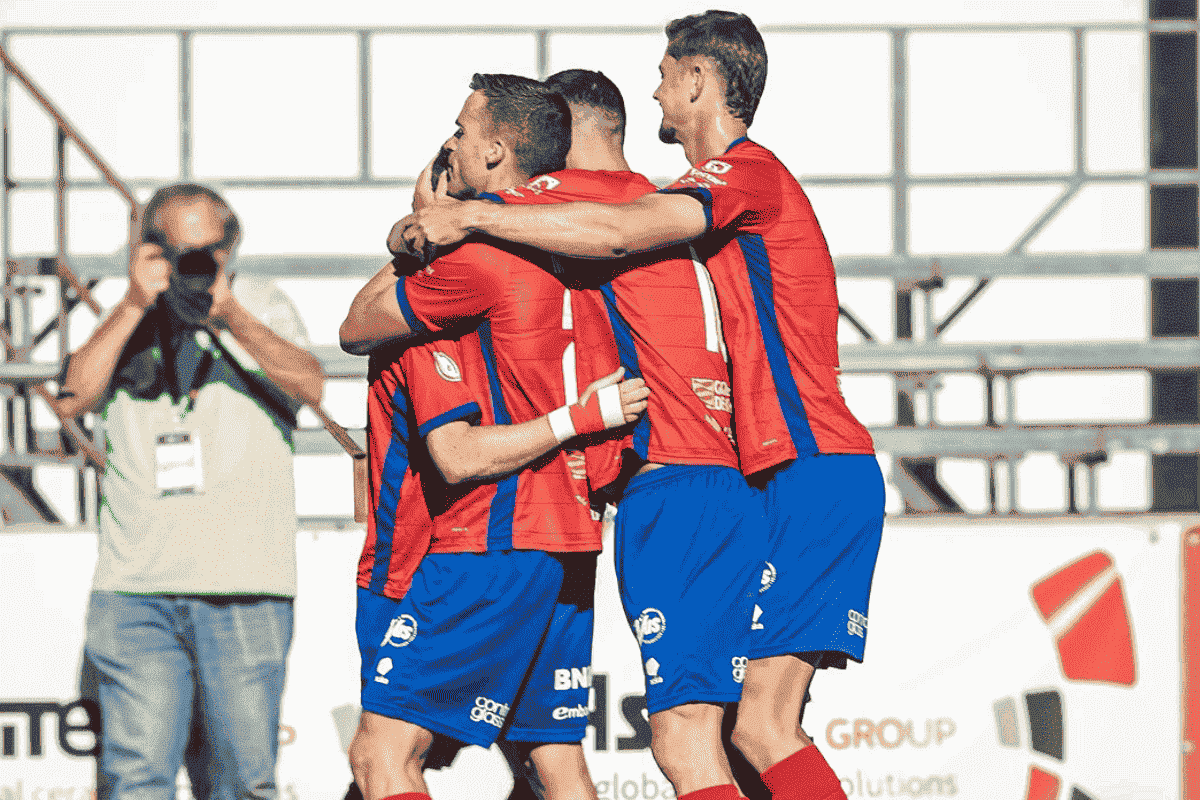 El Teruel vuelve a ganar, mientras que el Tarazona cae en Cartagena