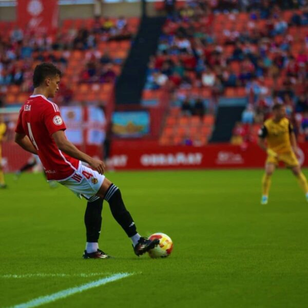 Crónica Nàstic de Tarragona 1-2 AD Alcorcón: El conjunto madrileño se lleva el partido en el descuento