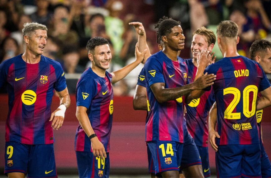 Jugadores del Barça celebranado un gol