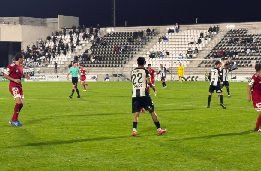 RB Linense 2-1 Sevilla C: La veteranía da el triunfo a los linenses