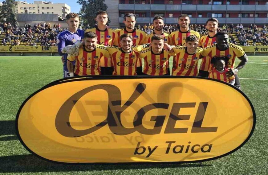 El XI inicial de la UE Sant Andreu ante la SD Ibiza