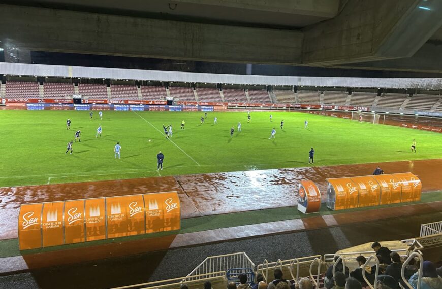 Imagen del Compostela - Noia disputado en San Lázaro