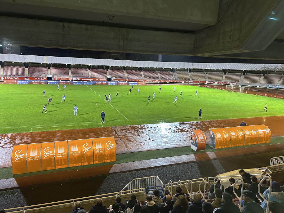 Imagen del Compostela - Noia disputado en San Lázaro