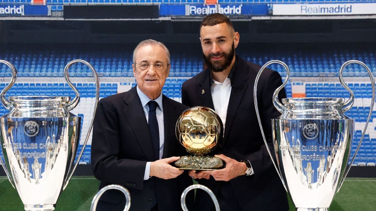Benzema vuelve a mirar al Bernabéu: "Si Florentino está ahí, todavía puede ser"