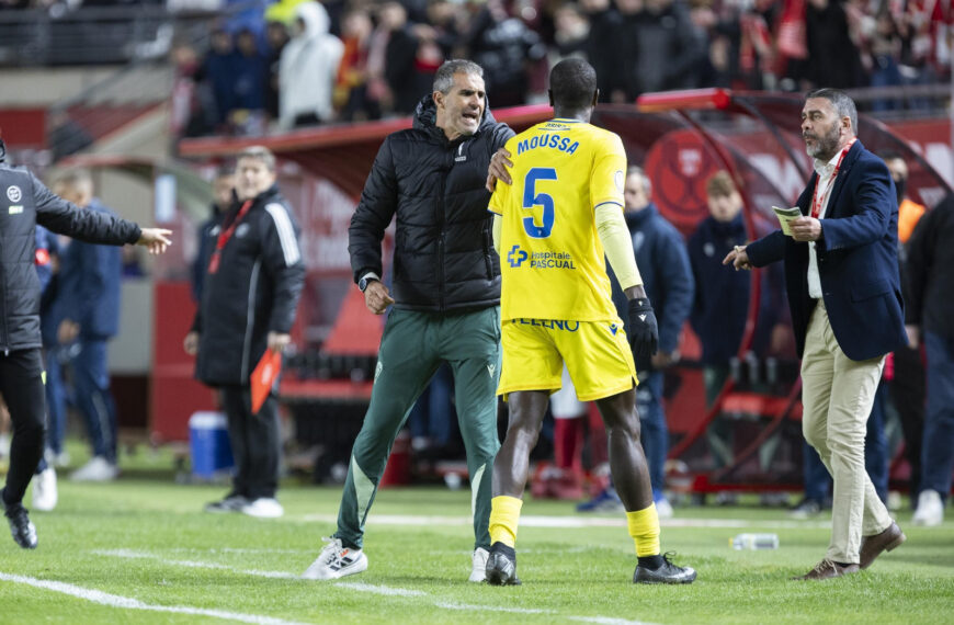 Real Murcia 3-2 Cádiz: con sufrimiento, saboreas la victoria