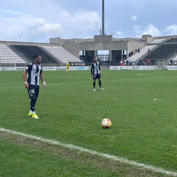 inense 2-1 Córdoba B: Balona es sinónimo de líder