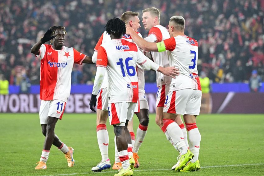 Celebración gol Slavia Praga