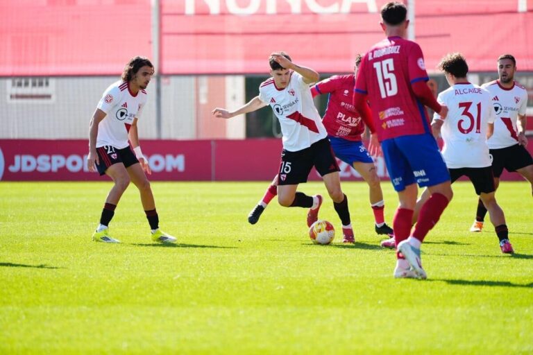 El Sevilla Atlético, contra el CD Teruel en el Estadio Jesús Navas