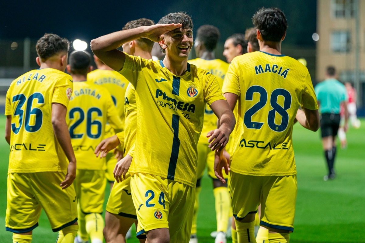 Ayman brilla en el Villarreal B y apunta a la opción de compra