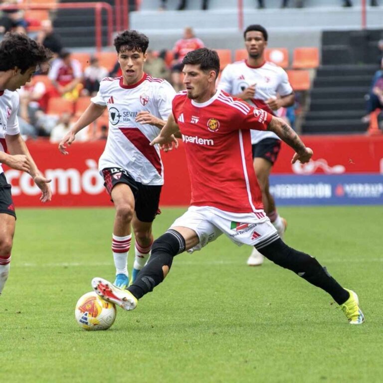 Nàstic y Sevilla Atlético en Primera RFEF