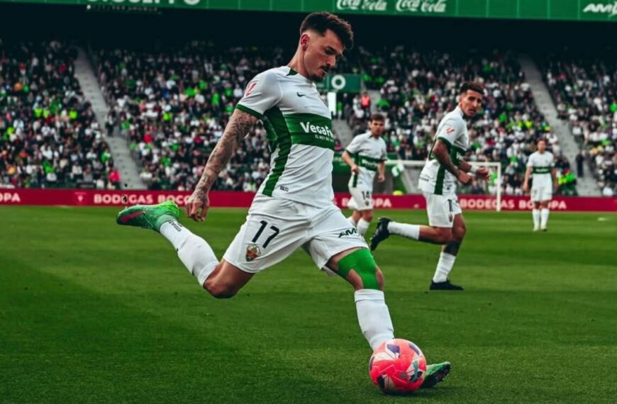 Una historia que continua; Josan Ferrandez seguirá ligado al Elche CF una temporada más