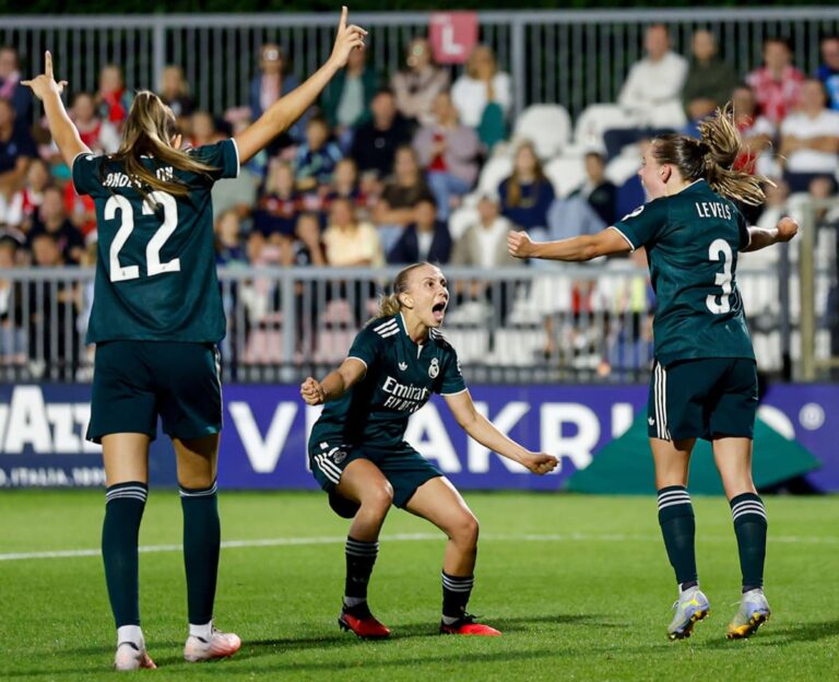 Ajax 0-2 Real Madrid: Schröder y Levels ponen en bandeja la clasificación