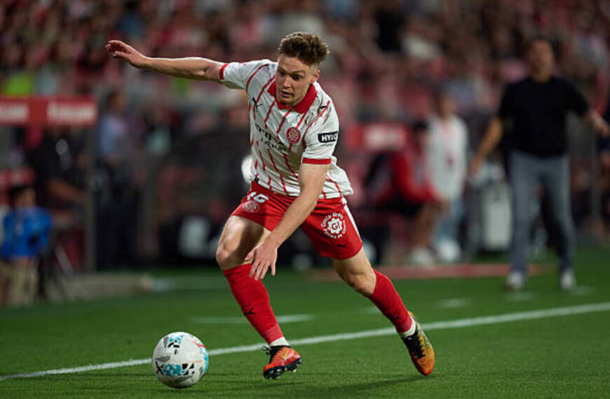 Viktor Tsygankov durante la temporada pasada con la elástica del Girona