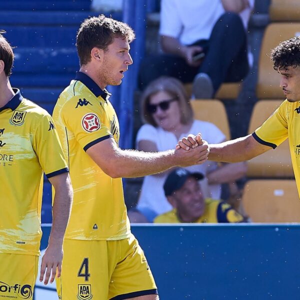 Alcorcón golea por 3-0 al Gimnàstic de Tarragona