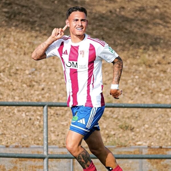 El Barbastro fue el único de los equipos aragoneses que logró sumar de tres en la primera jornada