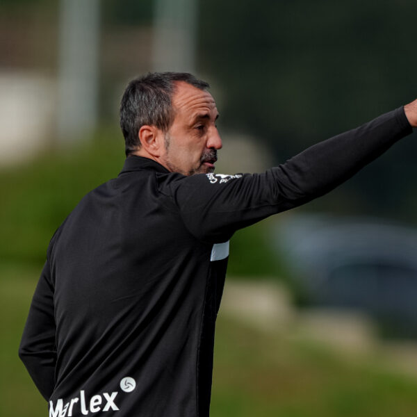 Rueda de Prensa Quique Álvarez