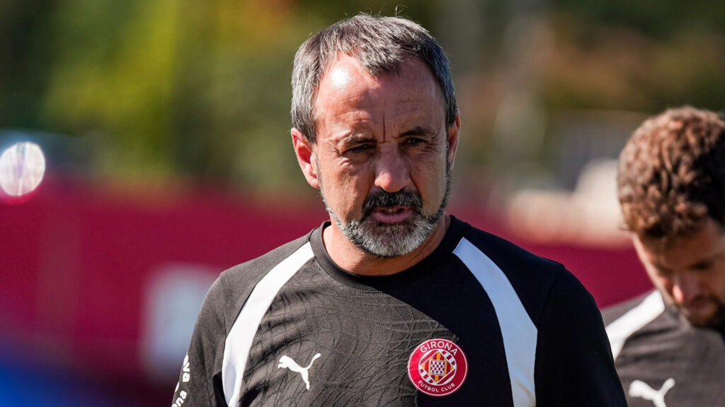 Rueda de Prensa Quique Álvarez